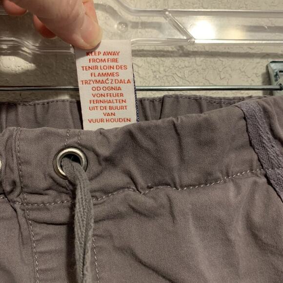 Tommy Bahama Grey Drawstring Joggers 10 - Picture 8 of 14